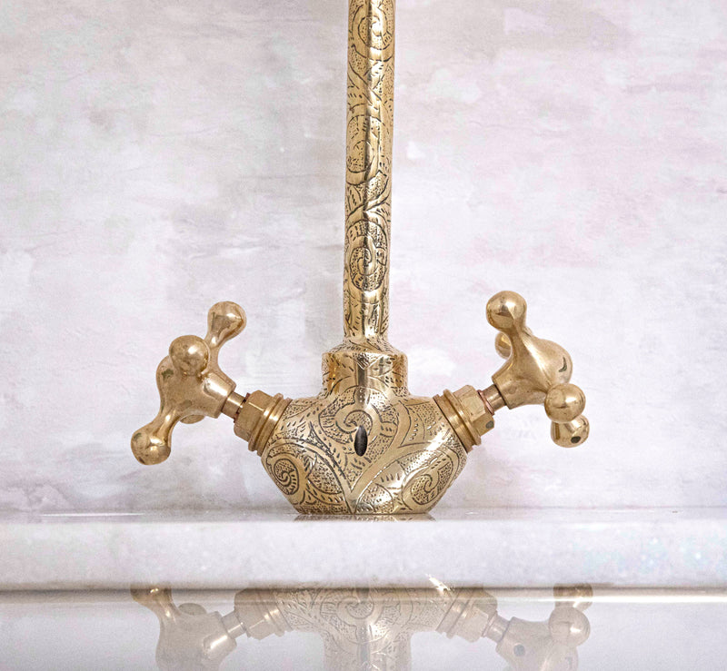 Handcrafted Brass Gooseneck Faucet - BRASSMA