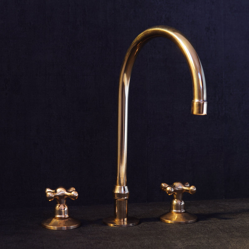 Elegant Unlacquered Brass 3-Hole Deck-Mounted Faucet for Stylish Countertops - BRASSMA