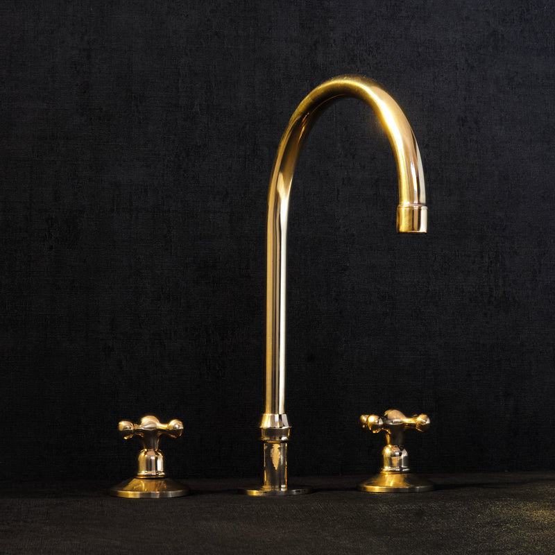 Elegant Unlacquered Brass 3-Hole Deck-Mounted Faucet for Stylish Countertops - BRASSMA