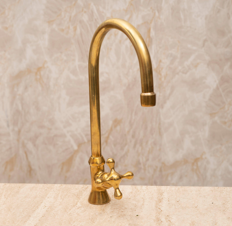 Single Handle Brass Gooseneck Faucet