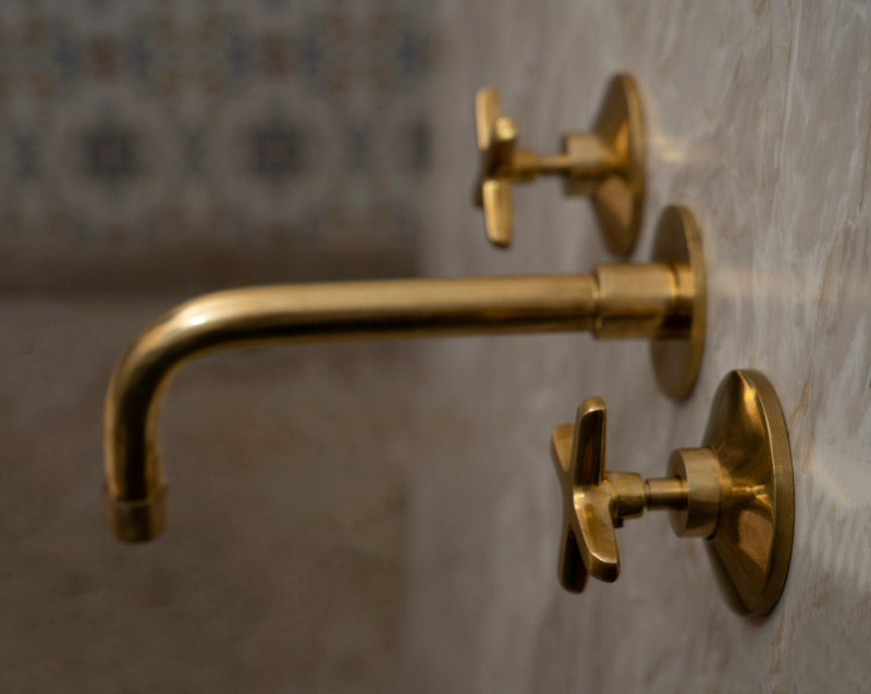 Unlacquered Brass Wall Mounted Bath Faucet